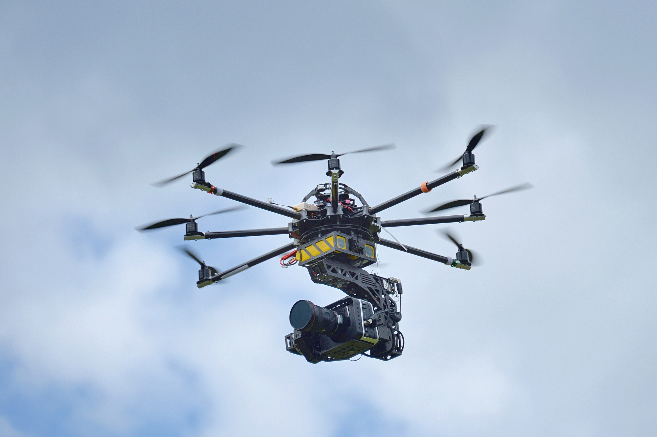 蓝鲸财经-检索"无人机"